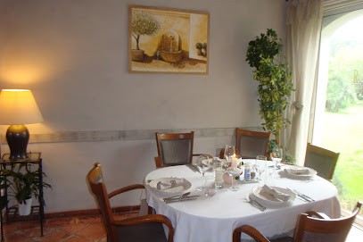 Le Mûrier, Restaurant à Grimaud