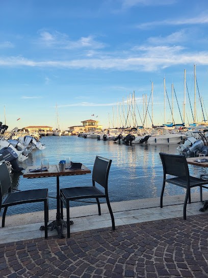 Quai Sud, Restaurant à La Londe-les-Maures