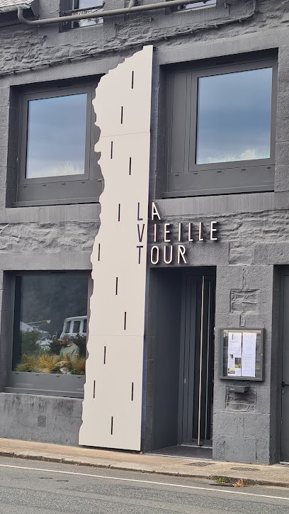 La Vieille Tour, Restaurant à Plérin