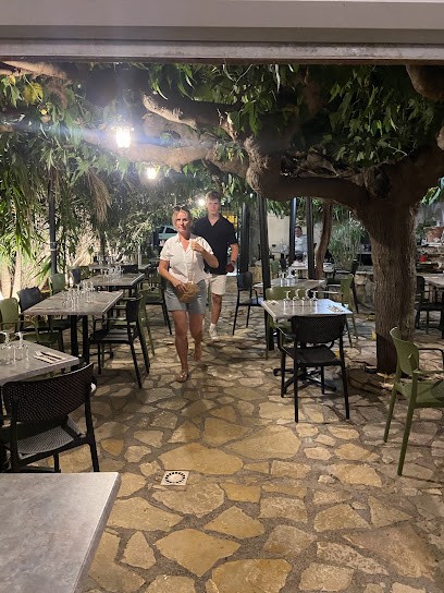 Le Petit Péché, Restaurant à Roujan