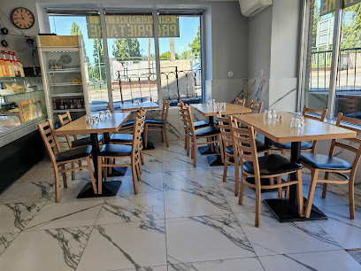 La Petite Terrasse Restaurant à Villeneuve-Saint-Georges
