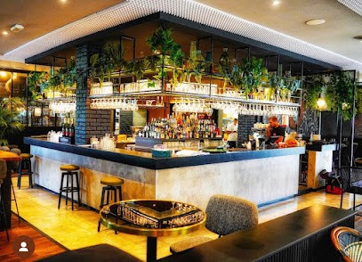 Bambolo, Restaurant à Massieux