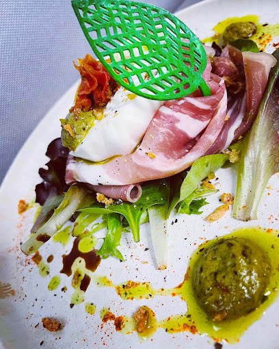 Chez Lio, Restaurant à Sigogne