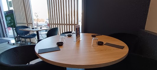 KENKO, Restaurant à Vauvert