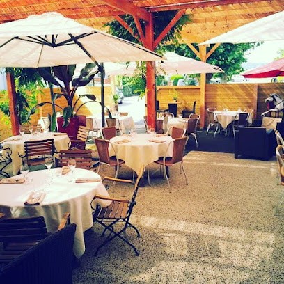 Restaurant les Sources, Restaurant à Saint-Sylvestre-Pragoulin