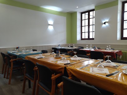 Le Relais Routier, Restaurant à Dordives