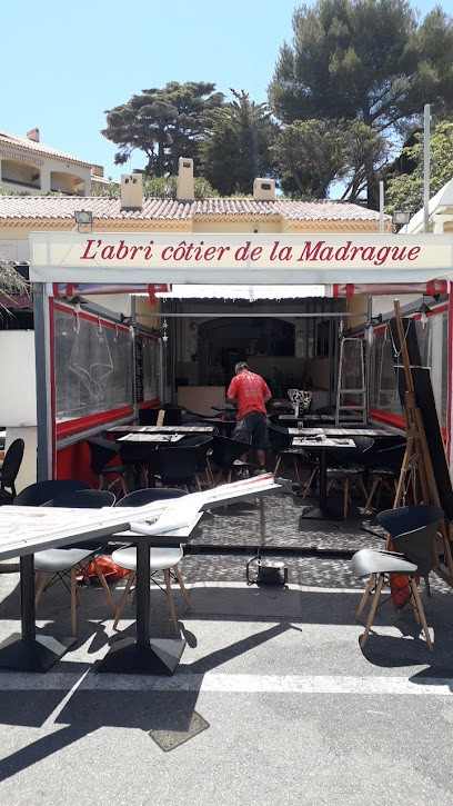L'abri Côtier De La Madrague, Restaurant à Saint-Cyr-sur-Mer