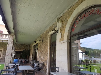 Les Arcades, Restaurant à Mauléon-Licharre