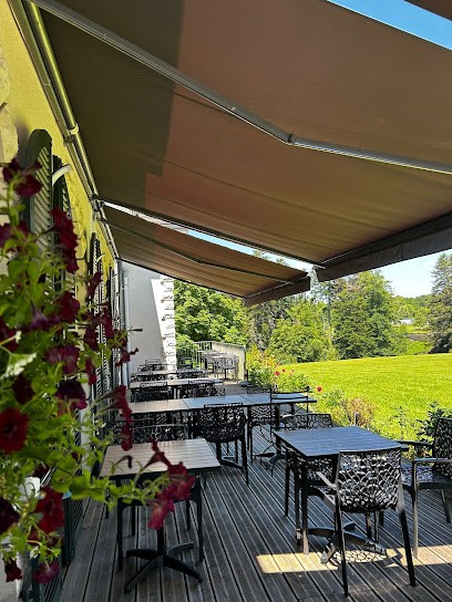 Restaurant Hôtel Aux Berges Du Lac De Mondon, Restaurant à Mailhac-sur-Benaize