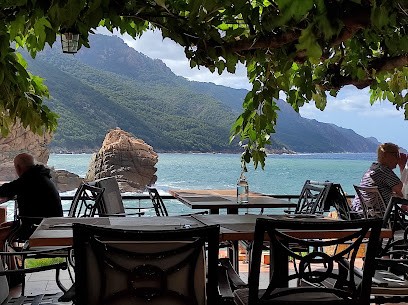 Restaurant la Mer, Restaurant à Ota