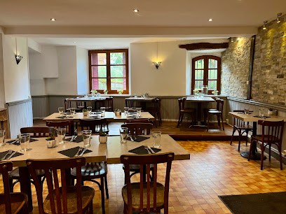 Le Maxil, Restaurant à Massat