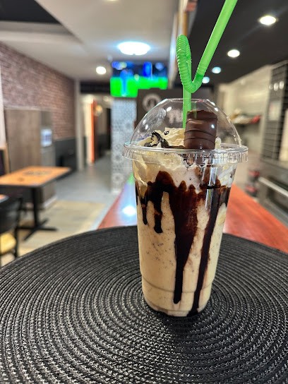 MAX PIZZ, Restaurant à Cambrai