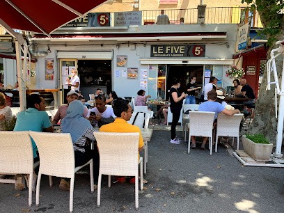 Le Five, Restaurant à Riez