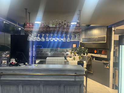 L'artiste Pizzaiolo Restaurant à Andrézieux-Bouthéon