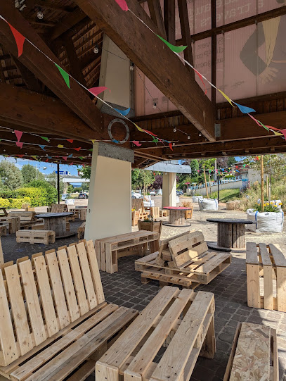 La Guinguette De Pont De L'arche Restaurant à Pont-de-l'Arche
