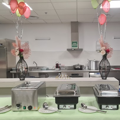 Le Carillon De Ferrières, Restaurant à Ferrières-en-Brie