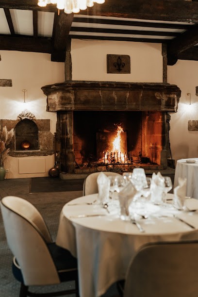 Le Chant De La Source, Restaurant à Serves-sur-Rhône