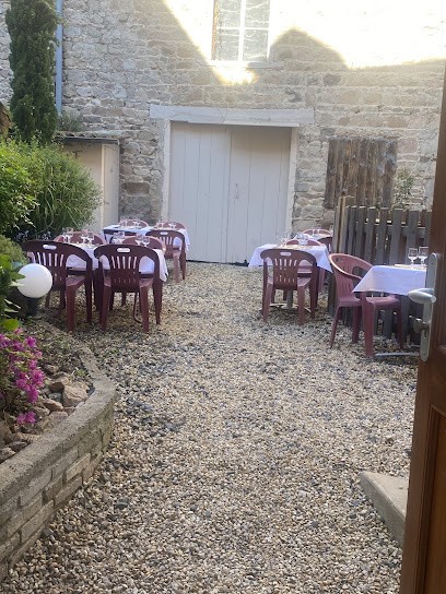 Le 1012, Restaurant à Monsols