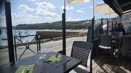 L'Océanide, Restaurant à Douarnenez