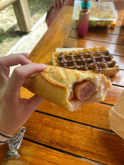 Le Circus Boat, Restaurant à Dolancourt