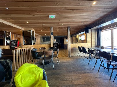 Red Rock Bar-Restaurant, Restaurant à Bourg-Saint-Maurice