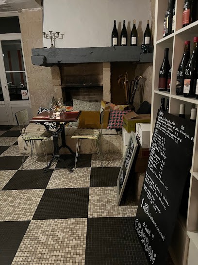 Charbon, Restaurant à Chinon