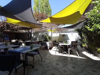 L'antiquaire, Restaurant à Laval