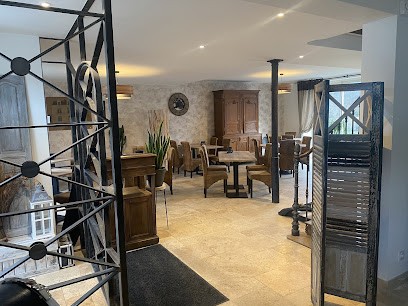 Le point de chute, Restaurant aux Hautes-Rivières