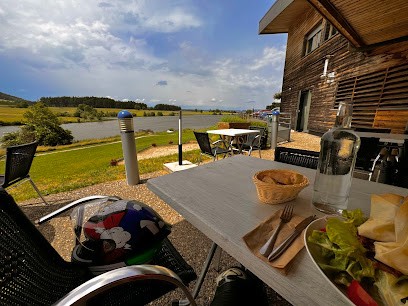 Le Bistrot Du Lac, Restaurant à Naussac-Fontanes