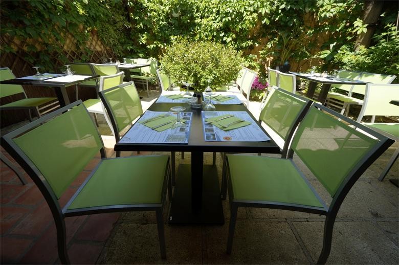 Restaurant les lavandes, Restaurant à Mas-Blanc-des-Alpilles