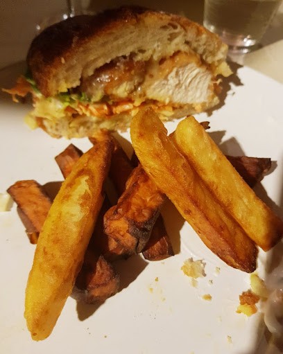 Chez WAM, Restaurant à Laguépie