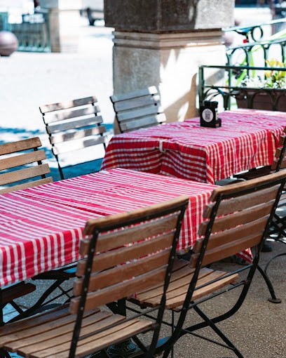 Au Chineur l'Isle sur la Sorgue, Restaurant à L'Isle-sur-la-Sorgue