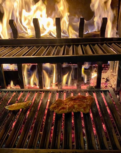 O'BôYA Restaurant Grill, Restaurant à Courchevel