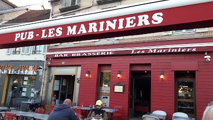 Pub Brasserie Les Mariniers, Restaurant à Moulins