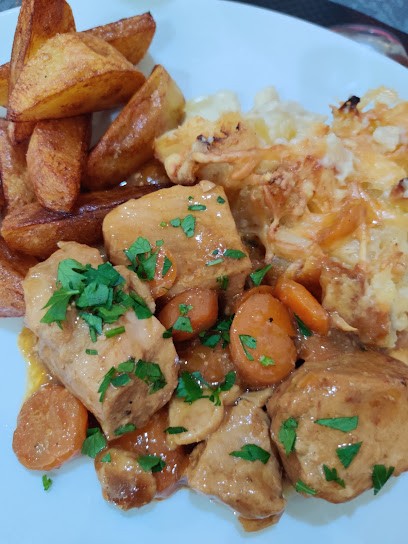 Le Relais De La Péruse, Restaurant à Montjean