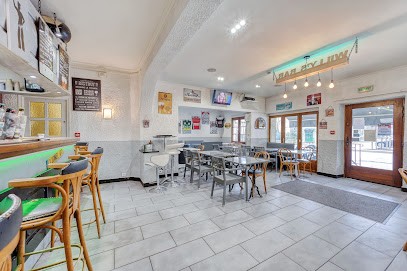 La Chaumiere Willy's Bar, Restaurant à Génissieux