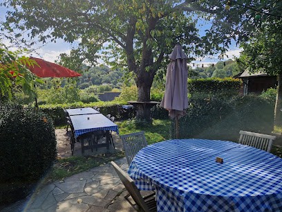 Auberge Des Deux Tonneaux, Restaurant à Pierrefitte-en-Auge
