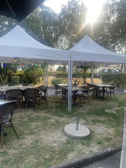 Restaurant La Bella Vita, Restaurant à Séné