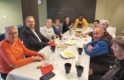 L'Escale Solidaire Le Mazagran, Restaurant à Laval