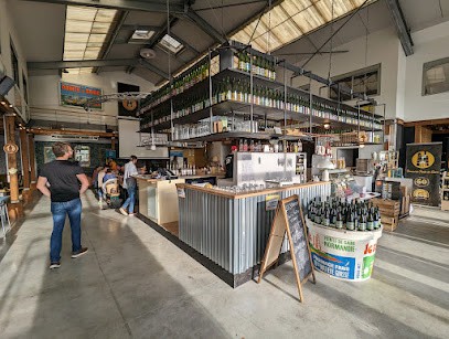 Brasserie Pinte de Saire / Les 3 Tontons, Restaurant à Saint-Vaast-la-Hougue