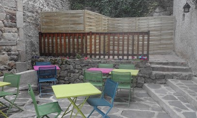 Restaurant Euphrasie, Restaurant à Chenereilles