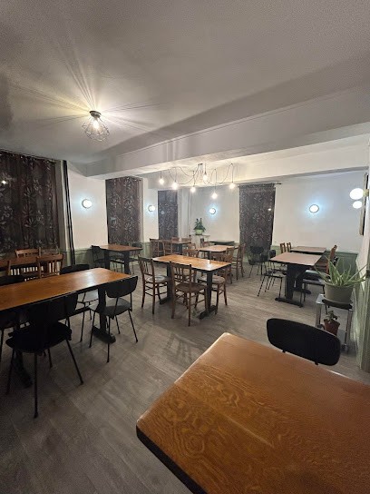 L'Hotel Du Commerce, Restaurant à Seignelay