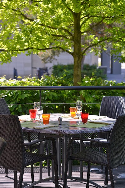 Hotel des Francs - Restaurant le Relais des Vignes, Restaurant à Soissons