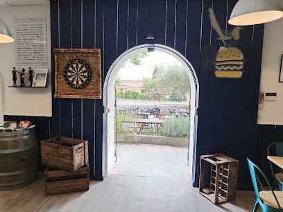 Croquer la pie, Restaurant à Saint-Hilaire-d'Ozilhan