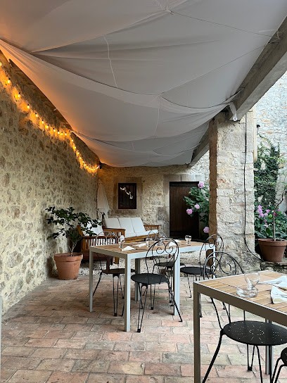 Nepenthe, Restaurant à Rochegude