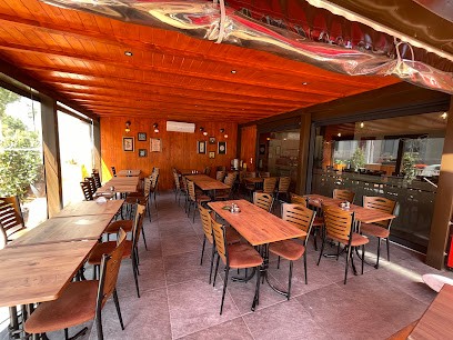 A La Table De Mevlana : Konya Etliekmek, Restaurant à Schiltigheim