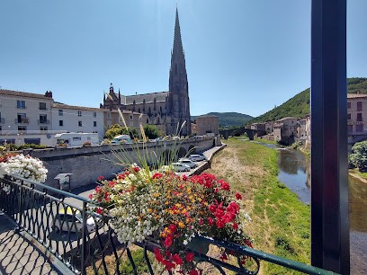 So' Naan, Restaurant à Saint-Affrique