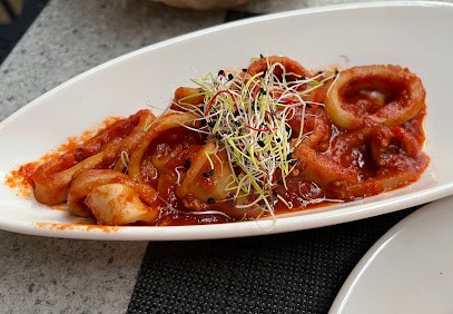 Restaurante Loryna, Restaurant à Lozanne