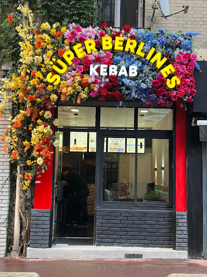 Süper Berlines Kebab Restaurant à Saint-Ouen-sur-Seine