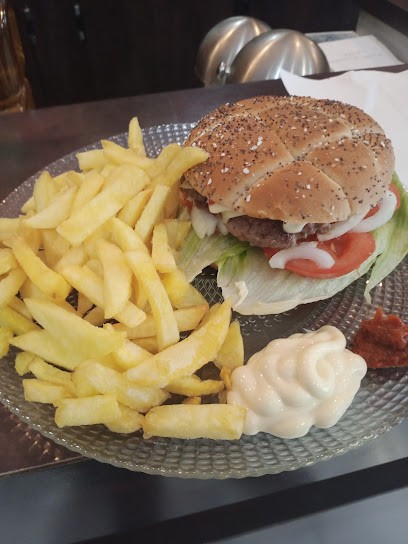 Brasserie De La Mairie, Restaurant à Gentilly